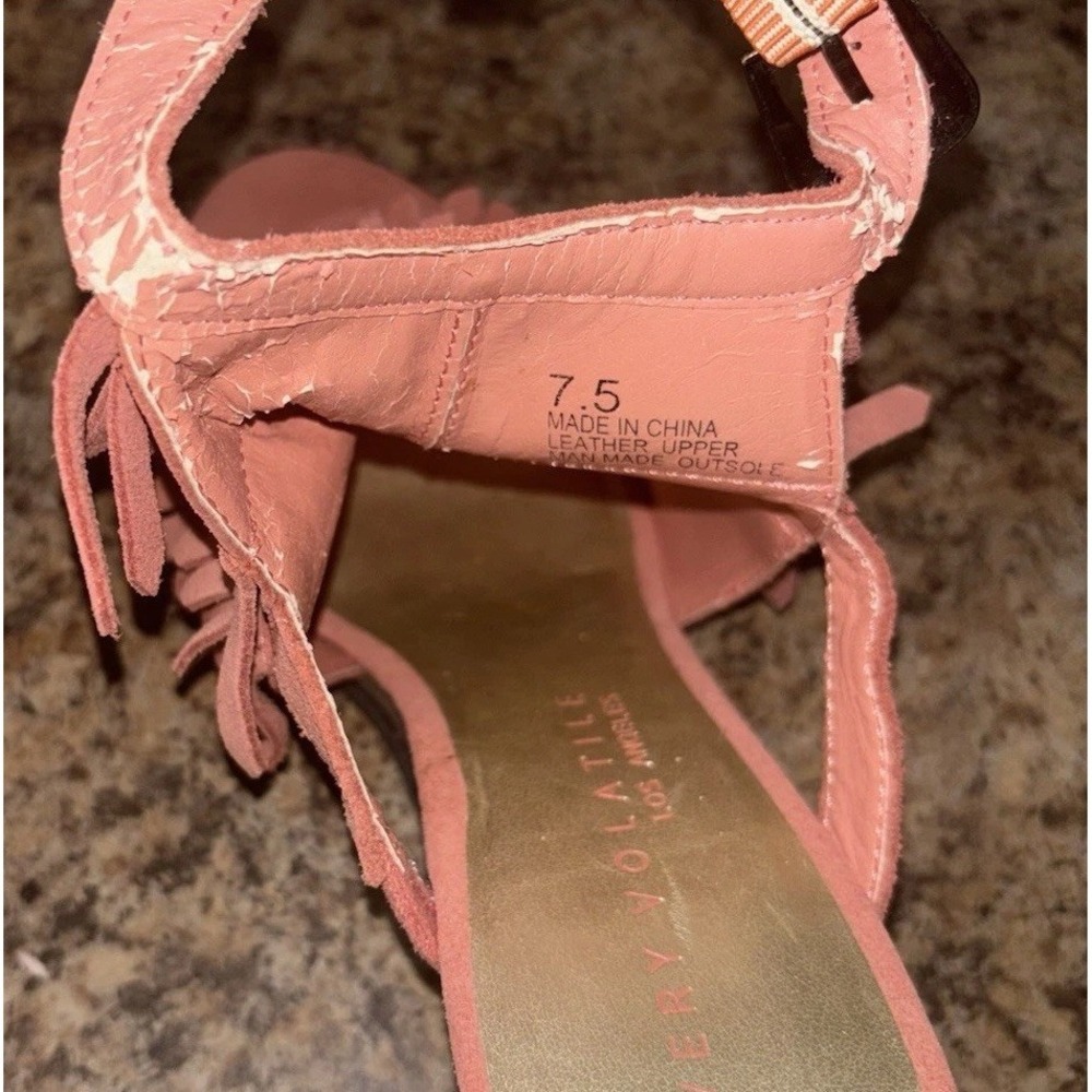 Very Volatile 7.5 Notion‎ Fringe Coral Suede Leather Wedge Sandals Boho Western - Picture 8 of 9